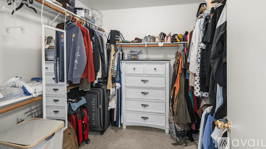 Peoria House: 9139 W Gelding Dr