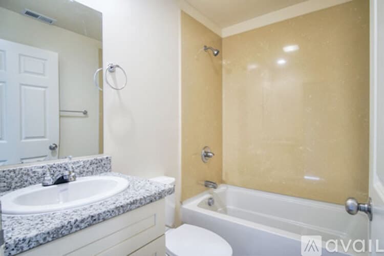 Watsonville Townhome: 23 Ihlam Place