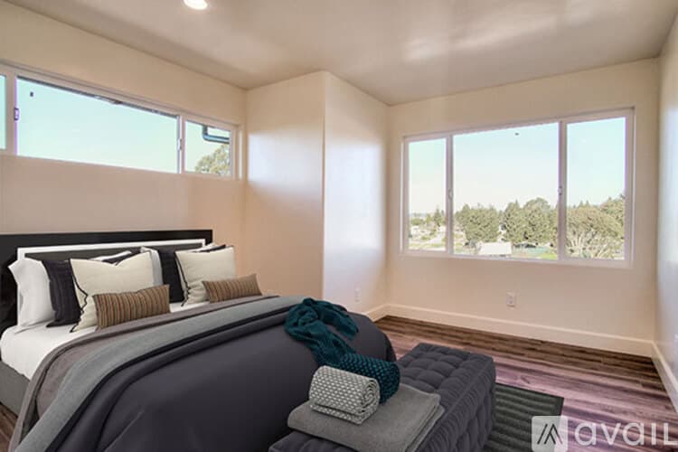 Watsonville Townhome: 23 Ihlam Place