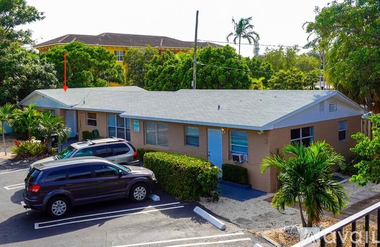 Lake Worth Beach Apartment: 521 S Federal Hwy