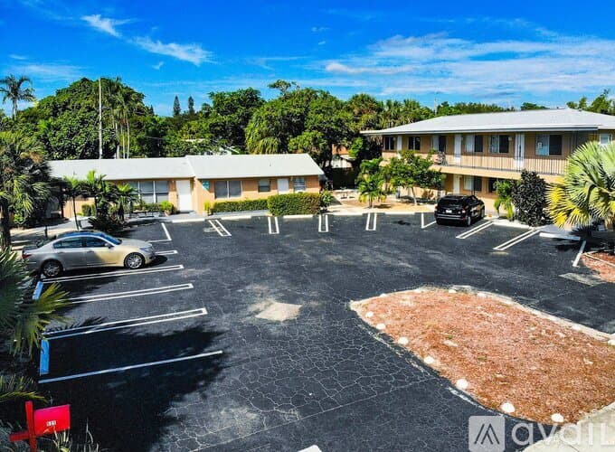 Lake Worth Beach Apartment: 521 S Federal Hwy