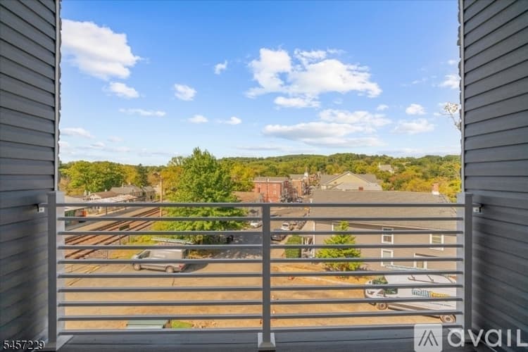 High Bridge Apartment: 1 Main St