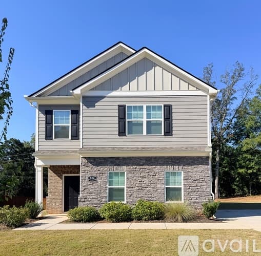Monroe House: 506 Meadows Farm Dr