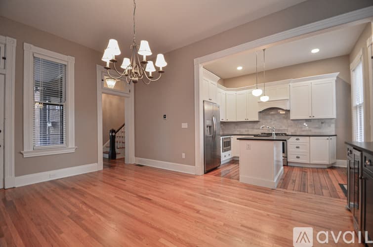 Newport House: 503 Lexington Avenue