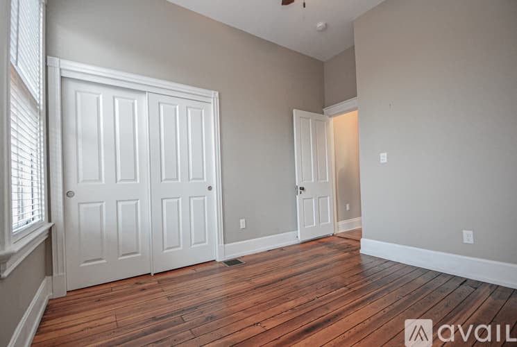 Newport House: 503 Lexington Avenue