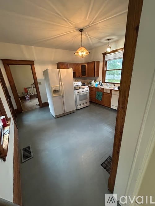 Woodstock Apartment: 7920 Mason Hill Rd