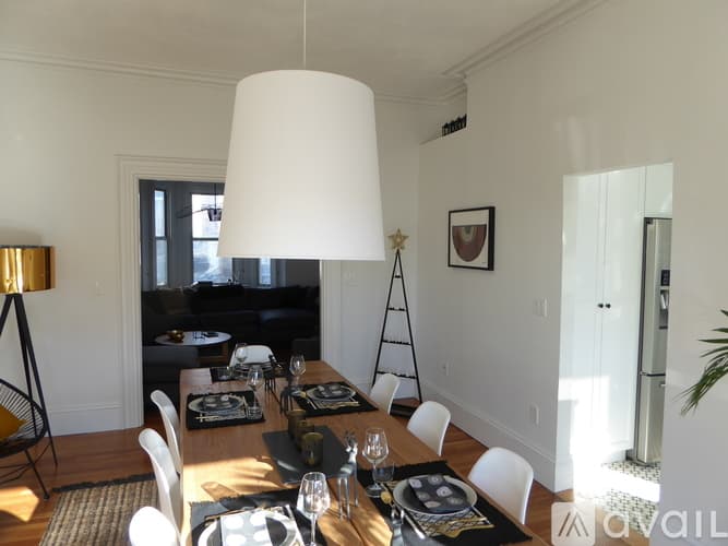 Boston House: 39 Marine Road