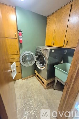 St. Cloud Apartment: 702 17th St S