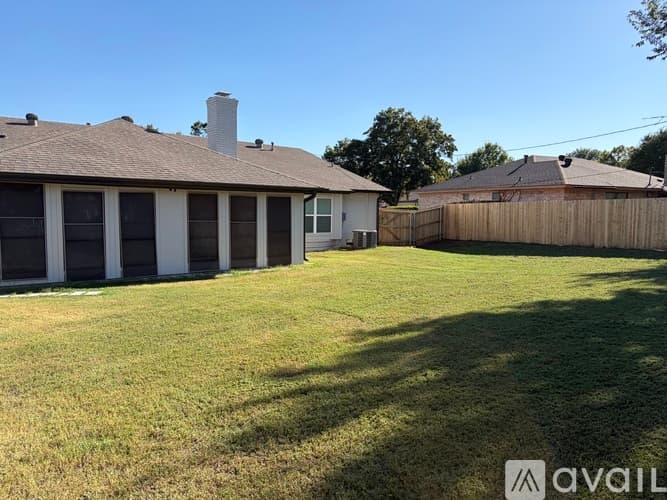Hurst House: 312 Cannon Dr