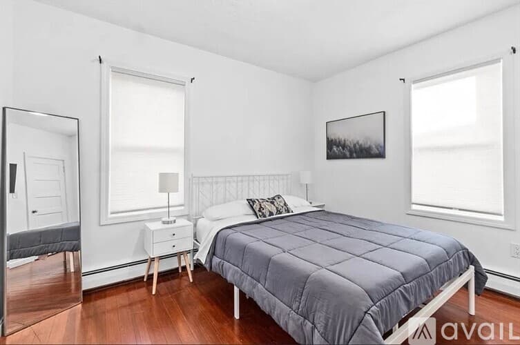 Fall River Apartment: 469 Mt Hope Ave