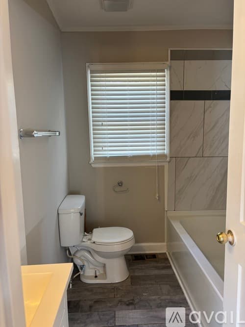 Rock Hill House: 645 Stonewall Ct