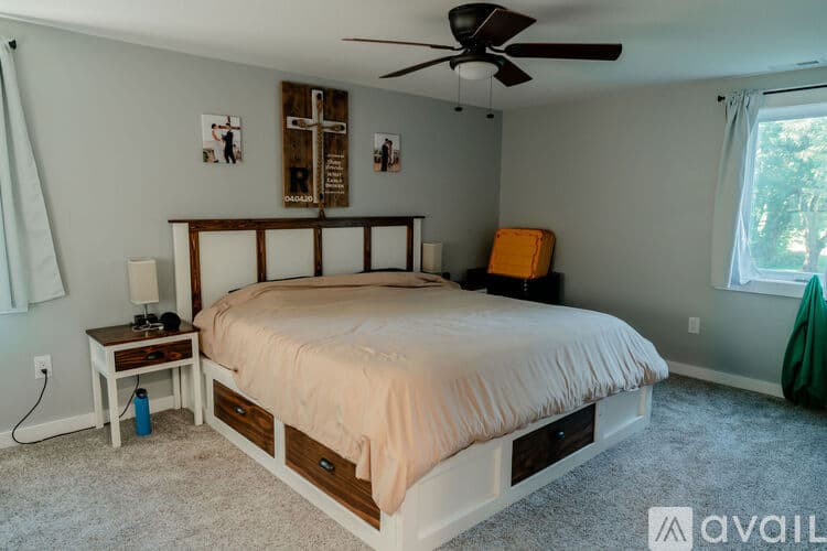 Mankato House: 20459 Pohl Rd