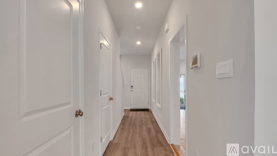 Egg Harbor Township Townhome: 268 Hermosa Dr