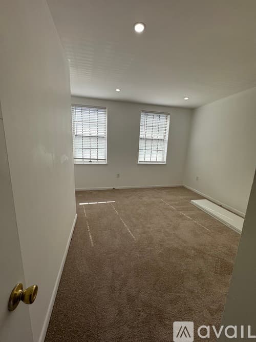 Philadelphia Apartment: 2055 South Street