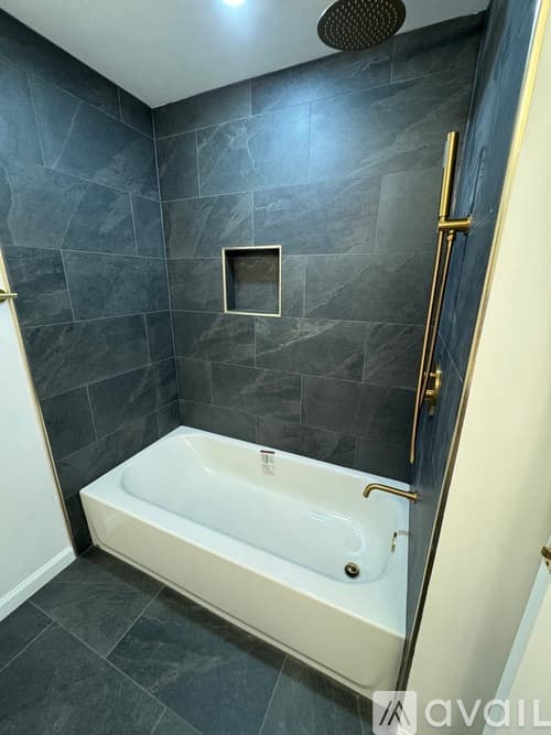 Philadelphia Apartment: 2055 South Street