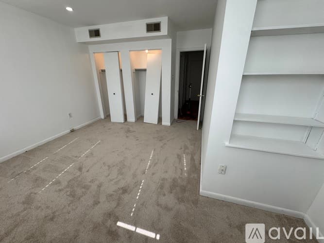 Philadelphia Apartment: 2055 South Street