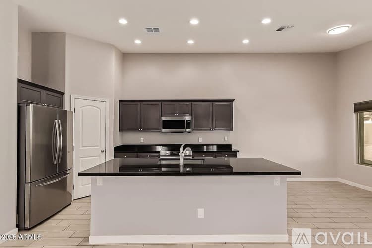 Phoenix House: 15461 South 47th Place