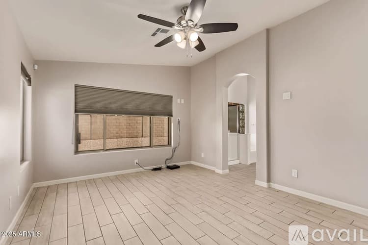 Phoenix House: 15461 South 47th Place