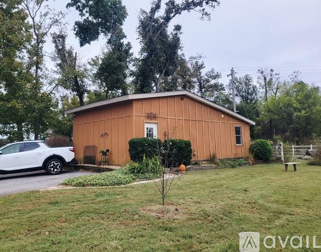 Cadiz House: 29 Boren Road