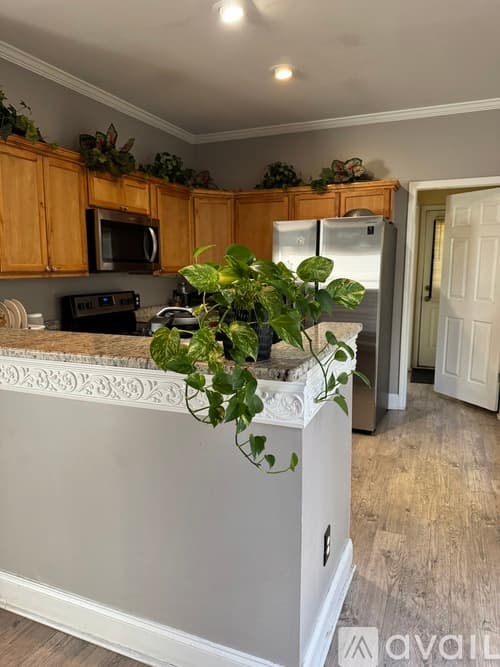 Atlanta House: 889 Beckwith St SW