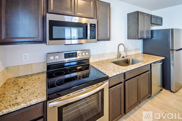 Lake Havasu City Apartment: 1880 Swanson Ave