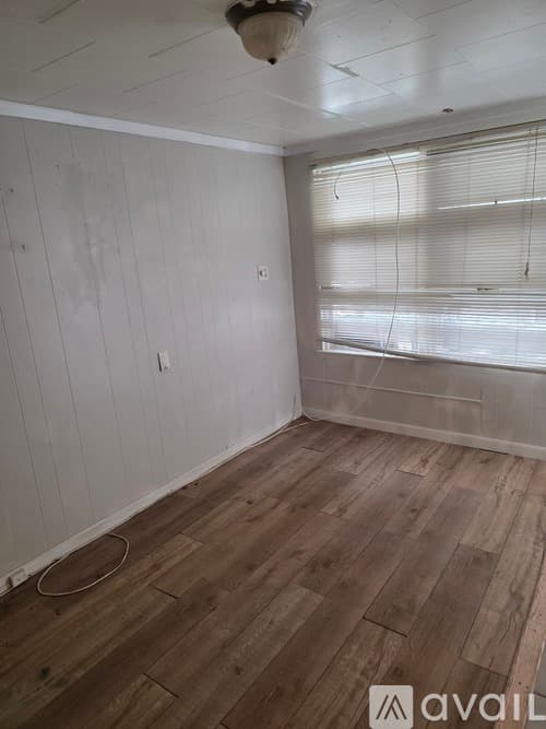 Albany Apartment: 17 Pierce Street