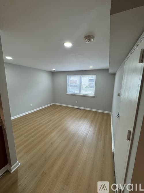 Philadelphia Apartment: 3133 Morning Glory Road