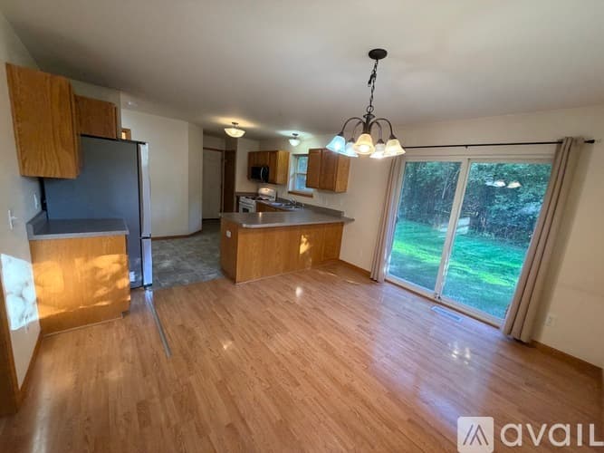 Madison House: 5417 Day Tripper Drive
