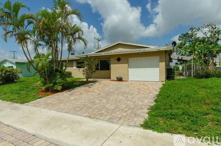 Delray Beach House: 1326 SW 22nd Ave