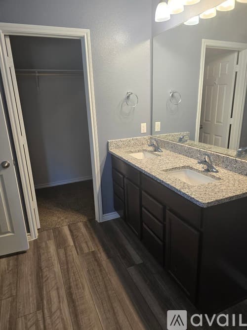 Nolanville Townhome: 1905 Rosson St