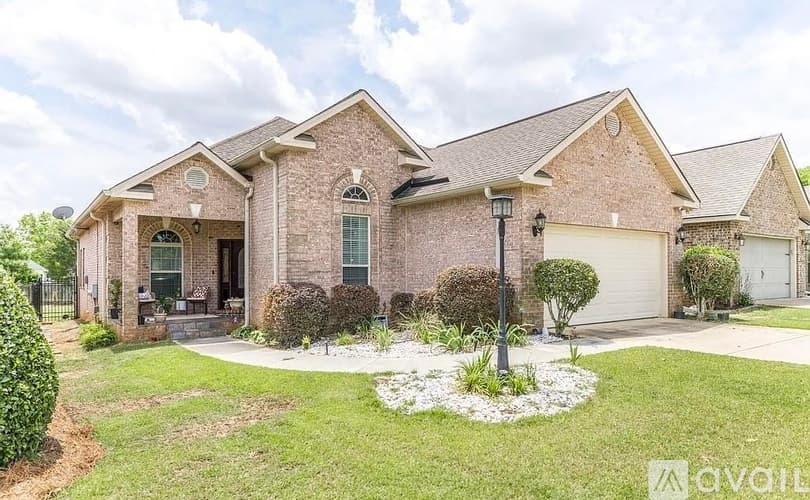 Centerville House: 504 Eagle Springs Drive