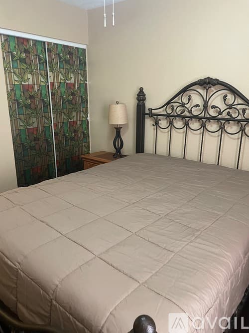 Phoenix House: 16640 North 10th Drive