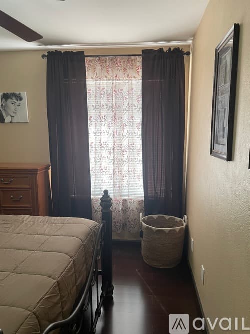 Phoenix House: 16640 North 10th Drive