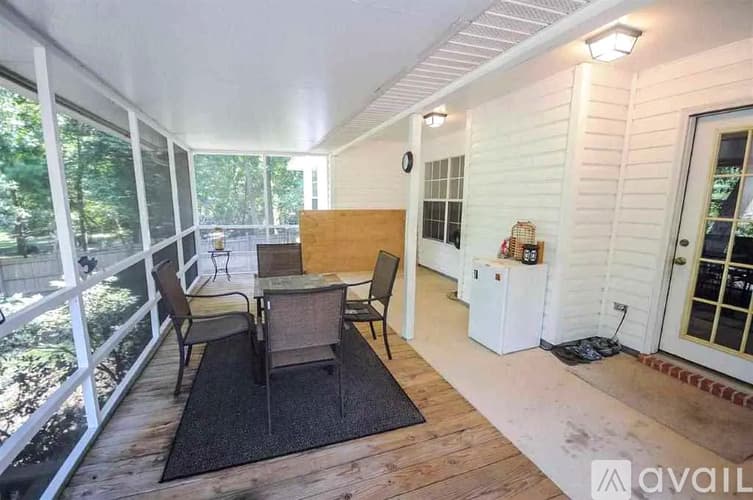 Tallahassee House: 1216 Pheasant Run Drive