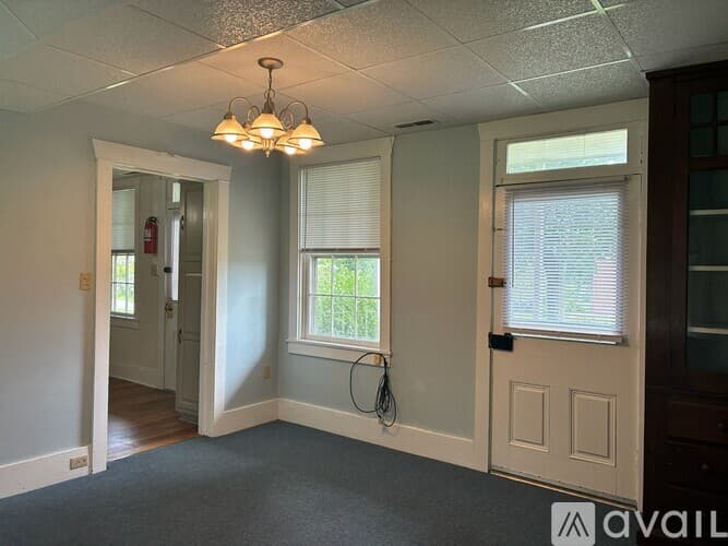 Marietta Apartment: 164 South River Street