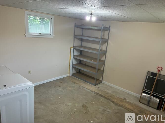Marietta Apartment: 164 South River Street