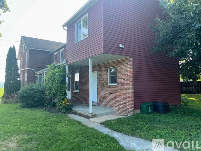 Marietta Apartment: 164 South River Street