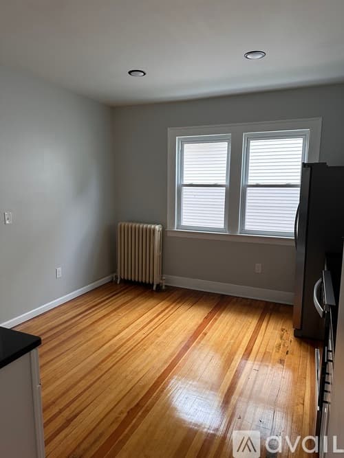 Hartford Apartment: 17 Linnmoore Street