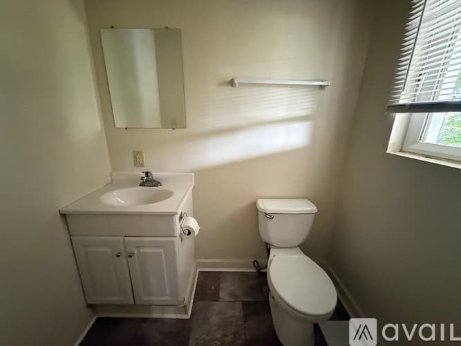 Terre Haute Apartment: 1107 N 4th St