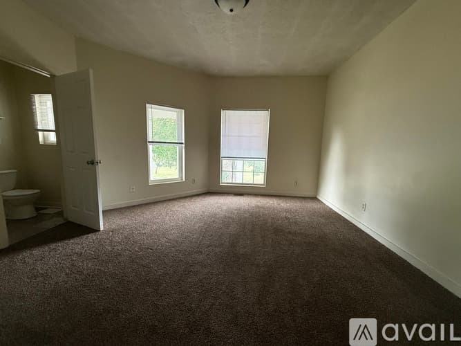 Terre Haute Apartment: 1107 N 4th St