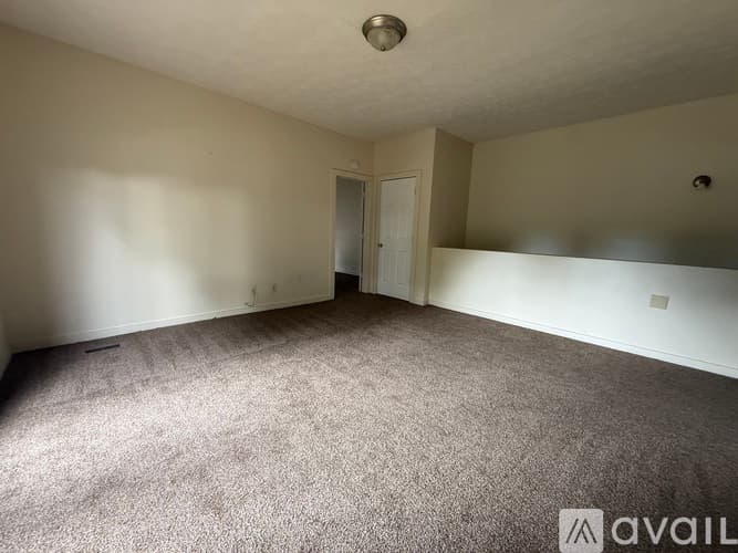 Terre Haute Apartment: 1107 N 4th St