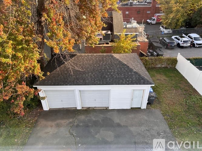 Hartford Apartment: 17 Linnmoore Street