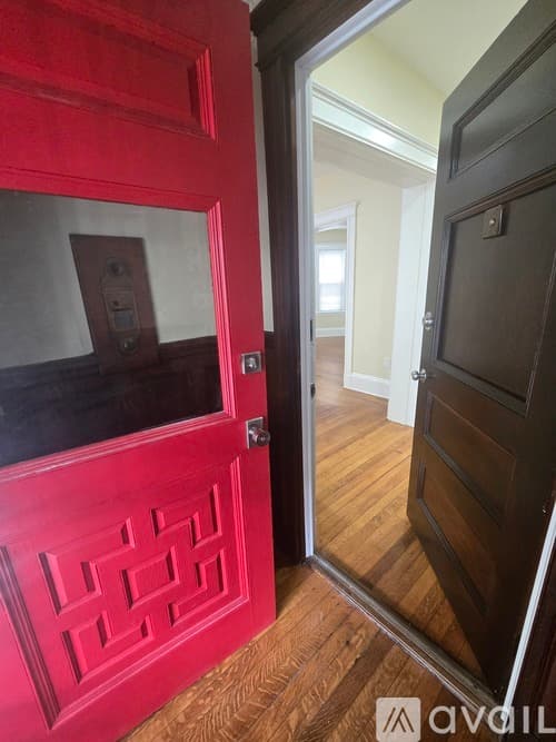 Boston Apartment: 24 Harlem Street