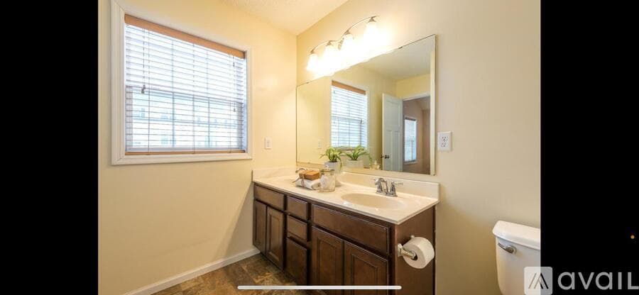 Eden Prairie House: 10009 Gentian Dr