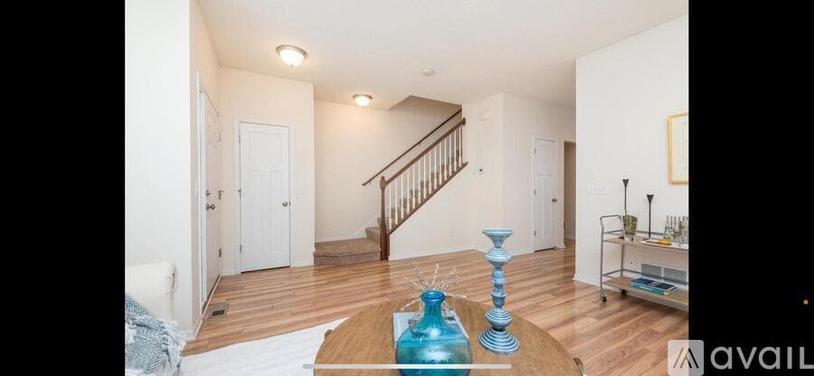 Eden Prairie House: 10009 Gentian Dr
