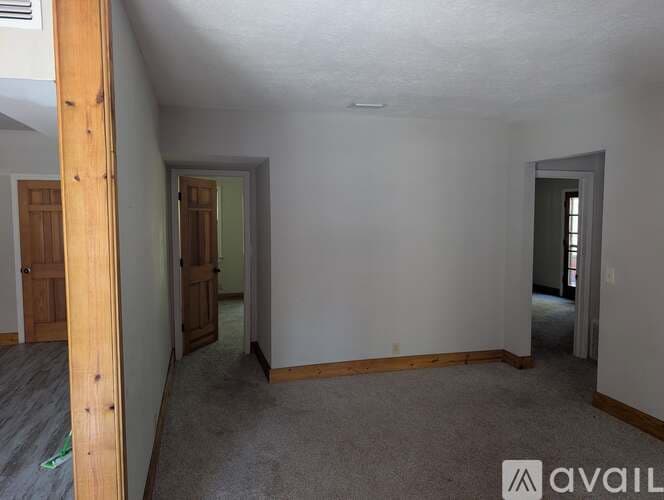 Hernando House: 6060 E Forest Trail Dr