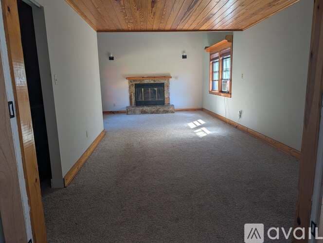 Hernando House: 6060 E Forest Trail Dr