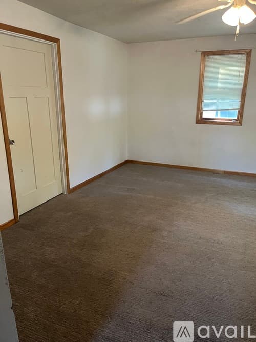 Jasper House: 117 4th Street