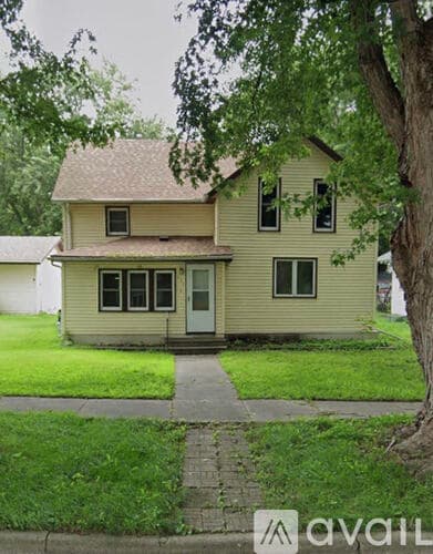 Jasper House: 117 4th Street
