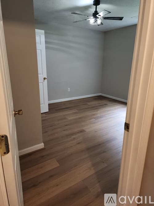 Springfield Apartment: 151 Cardinal Street